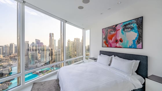 Best Views to the Fountain | Vacant | Furnished, picture 17