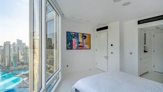 Best Views to the Fountain | Vacant | Furnished, picture 16