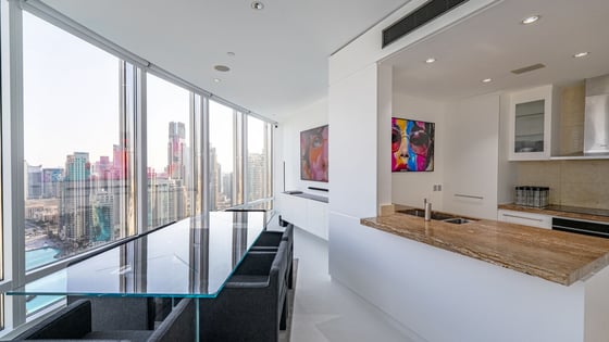 Best Views to the Fountain | Vacant | Furnished, picture 10