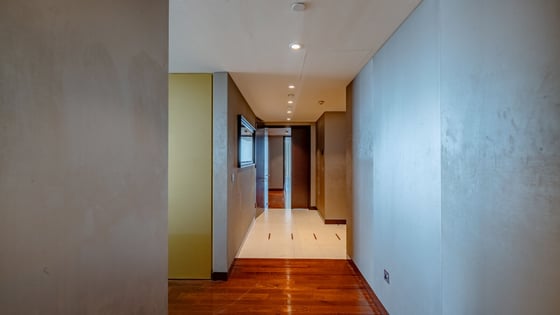 Iconic Urban Luxury at the Burj Khalifa, picture 25