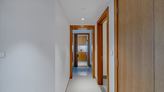 Furnished Downtown Living with Burj Khalifa Views, picture 10