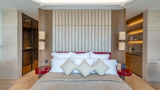 Exceptional Beachfront Villa with Atlantis Views, picture 17