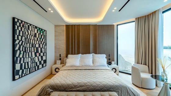 Exceptional Beachfront Villa with Atlantis Views, picture 14