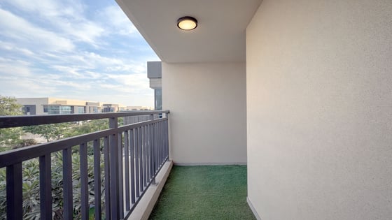 Skyline Elegance | 4BR Townhouse | Prime Spot, picture 15