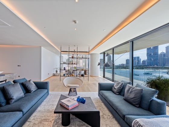 Exclusively Listed Penthouse with a Private Pool, picture 3