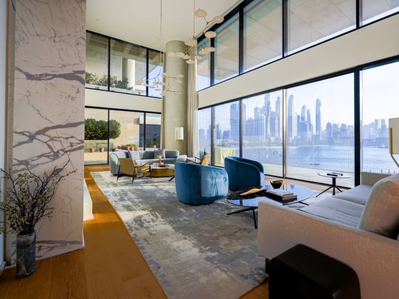 Exclusively Listed Penthouse with a Private Pool, picture 3