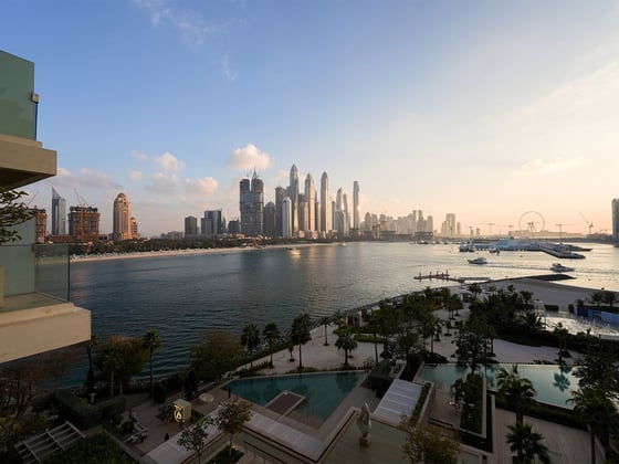 Exclusively Listed Penthouse with a Private Pool, picture 27