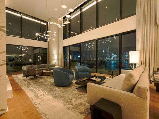 Exclusively Listed Penthouse with a Private Pool, picture 2