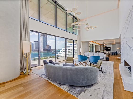 Exclusively Listed Penthouse with a Private Pool, picture 2