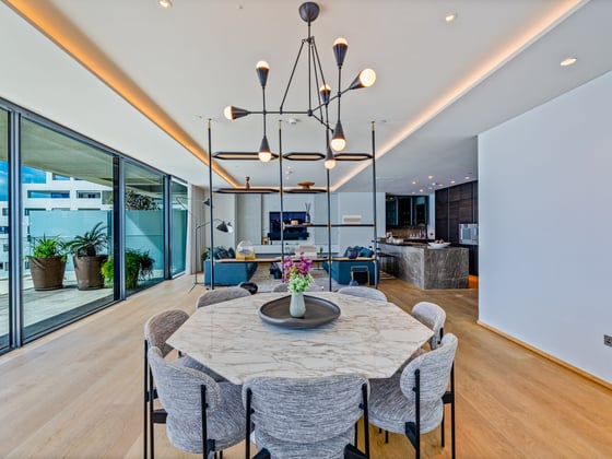 Exclusively Listed Penthouse with a Private Pool, picture 7