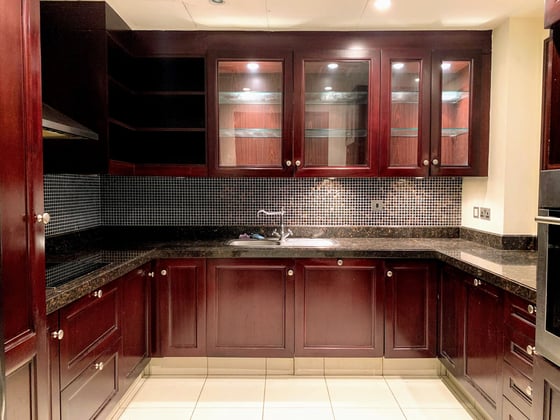 Burj Khalifa View | 2BR En-suite | Vacant mid Feb, picture 9