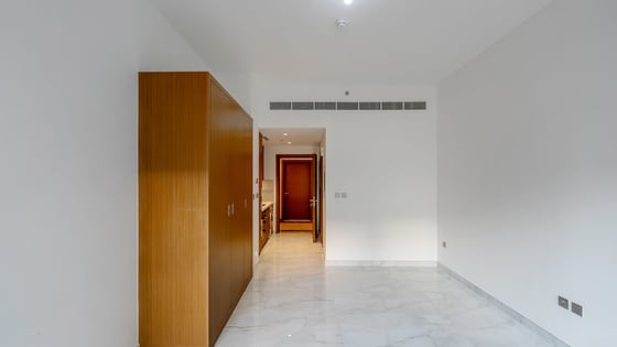 Brand New Studio | Pool View | Ready to move in, picture 5