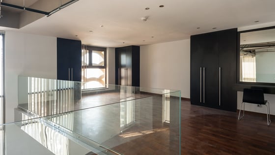 Elegant Loft Apartment with Sea Views in JBR, picture 8