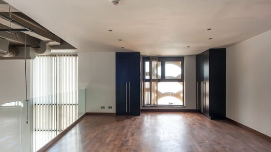 Elegant Loft Apartment with Sea Views in JBR, picture 3