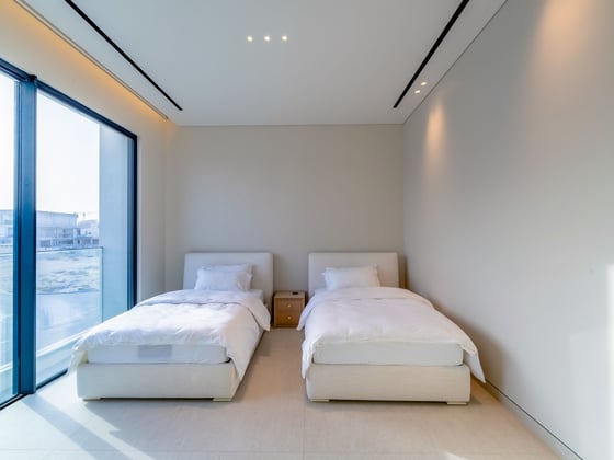 Stunning 4-Bed Custom Made Fully Furnished Villa, picture 26