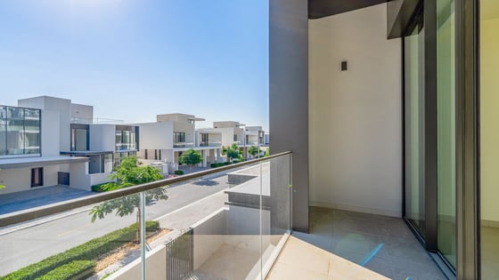 Prime Internal Position | A Refined Family Villa, picture 24