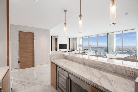 Exquisite Private Home by Award-Winning Designer, picture 6