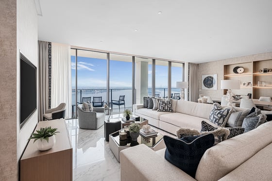 Exquisite Private Home by Award-Winning Designer, picture 1