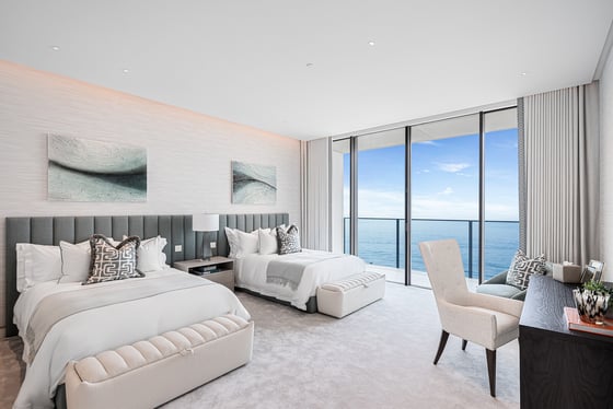 Exquisite Private Home by Award-Winning Designer, picture 10