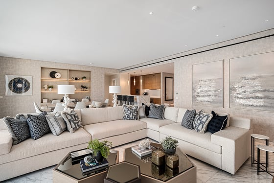 Exquisite Private Home by Award-Winning Designer, picture 2