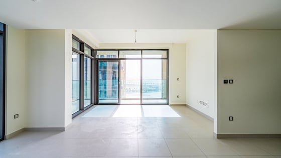 Creek Views | Exclusive | Two Bedrooms, picture 3