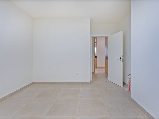 Exclusively Listed | High No | Vacant, picture 17