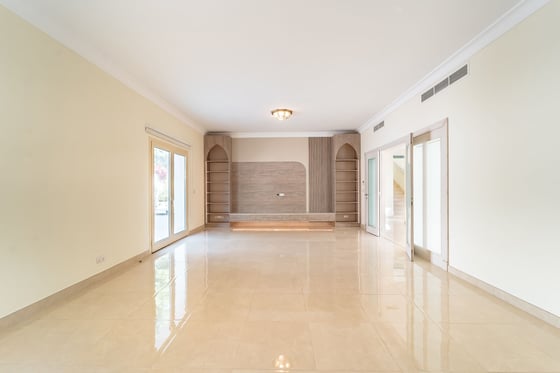 Private Pool | Lakeside Luxury | Available Now, picture 12