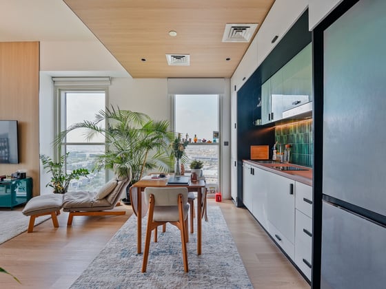 Upgraded | Fully Furnished 2BR |Vacant on Transfer, picture 2