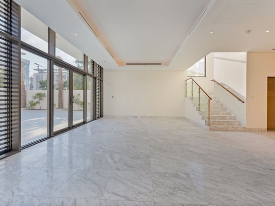 Luxury 4-Bed Villa | District One | MBR City, picture 3