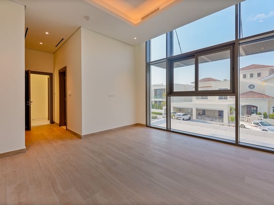 Luxury 4-Bed Villa | District One | MBR City, picture 10