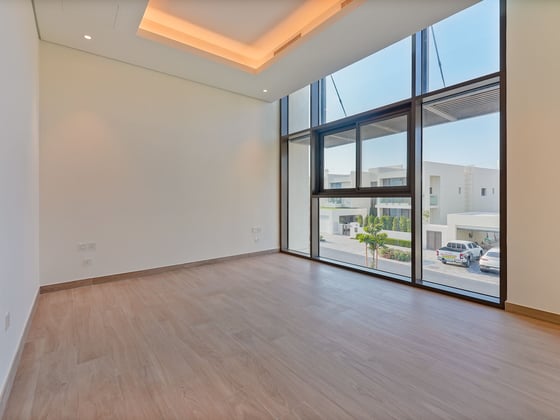 Luxury 4-Bed Villa | District One | MBR City, picture 11