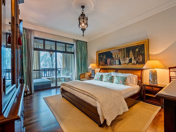 Exceptionally Rare Townhouse in Downtown Dubai, picture 5