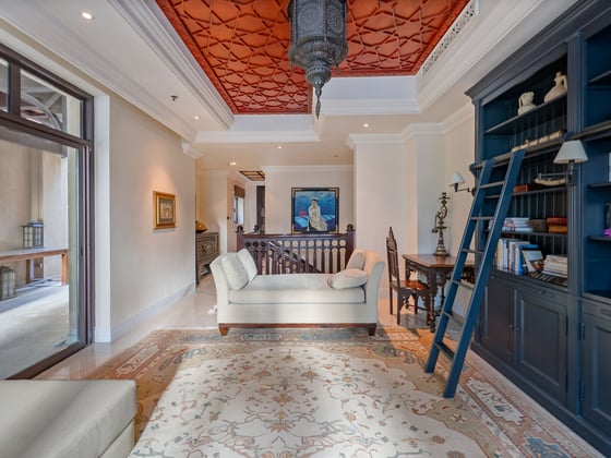 Exceptionally Rare Townhouse in Downtown Dubai, picture 10