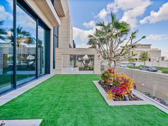 Fully Furnished | Luxurious Villa | Prime Location, picture 30