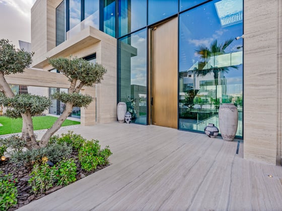 Unparalleled Villa Living with Golf Course Views, picture 14