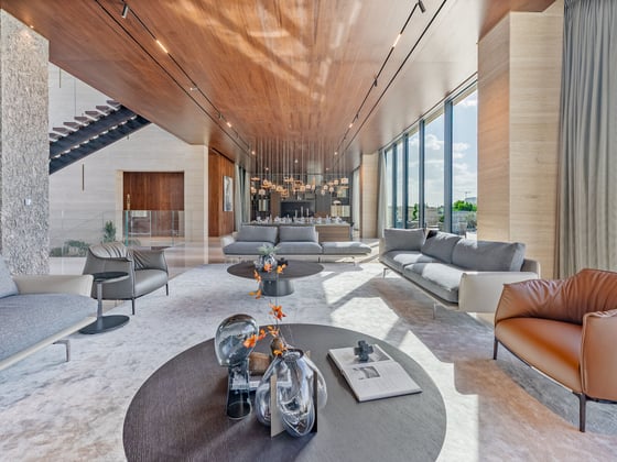 Unparalleled Villa Living with Golf Course Views, picture 5