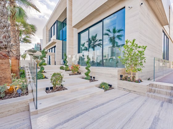 Unparalleled Villa Living with Golf Course Views, picture 15