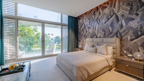 Refined Family-Friendly Villa in District One, picture 15