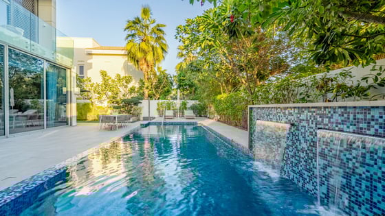 Refined Family-Friendly Villa in District One, picture 29