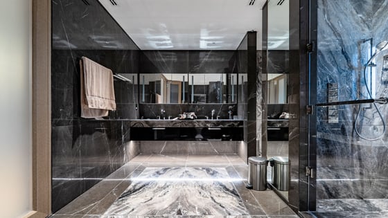 Refined Family-Friendly Villa in District One, picture 20