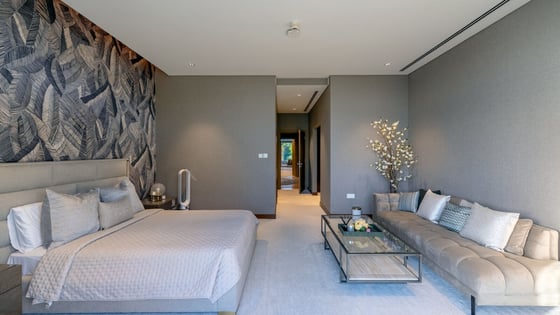 Refined Family-Friendly Villa in District One, picture 16