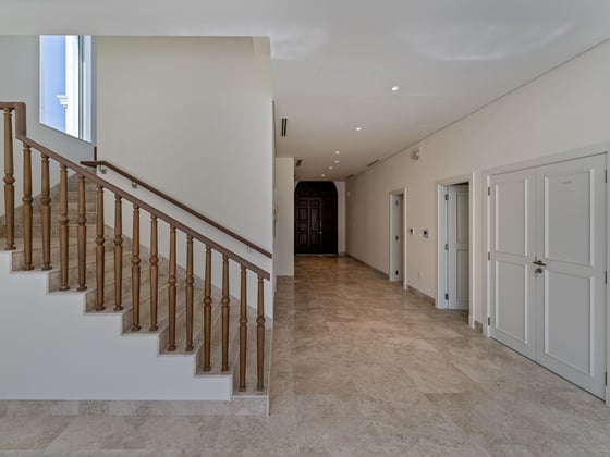 Skyline Haven | Spacious Villa | Premium Location, picture 4