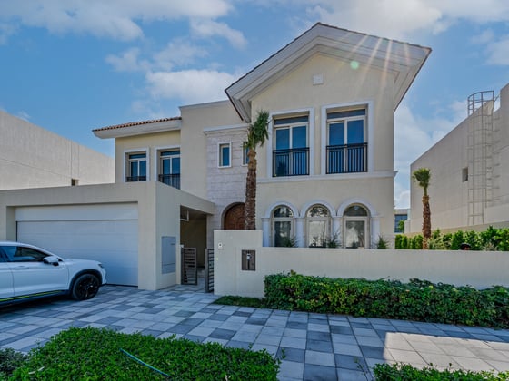 Skyline Haven | Spacious Villa | Premium Location, picture 18