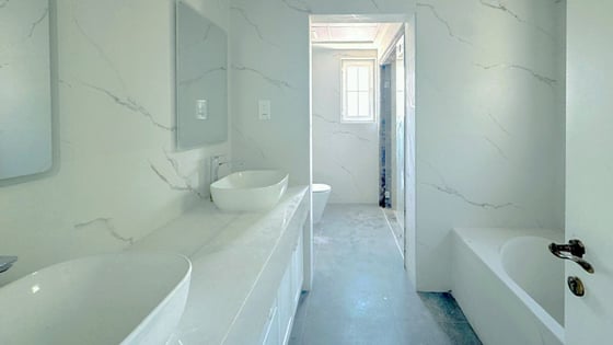 Fully upgraded 5BR Villa | Ready to move in, picture 8