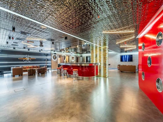 Expansive Luxury Mansion | Full Lake View, picture 24