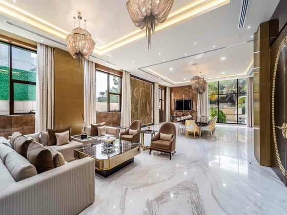 Expansive Luxury Mansion | Full Lake View, picture 6