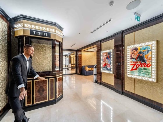 Expansive Luxury Mansion | Full Lake View, picture 22