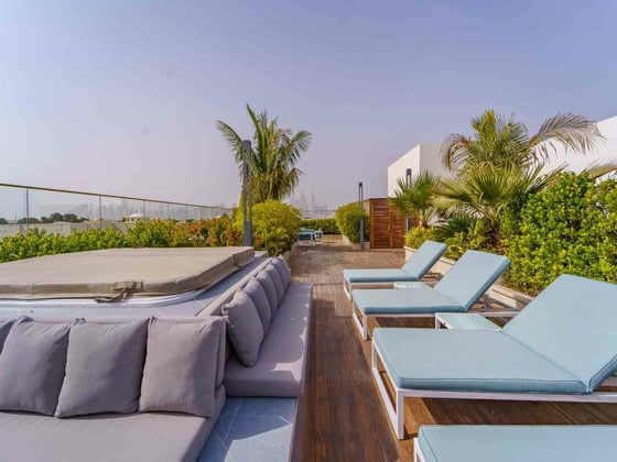 Expansive Luxury Mansion | Full Lake View, picture 30