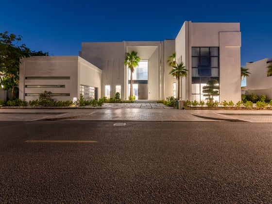 Ultra-Luxury Extended Palm Jumeirah Villa, picture 28
