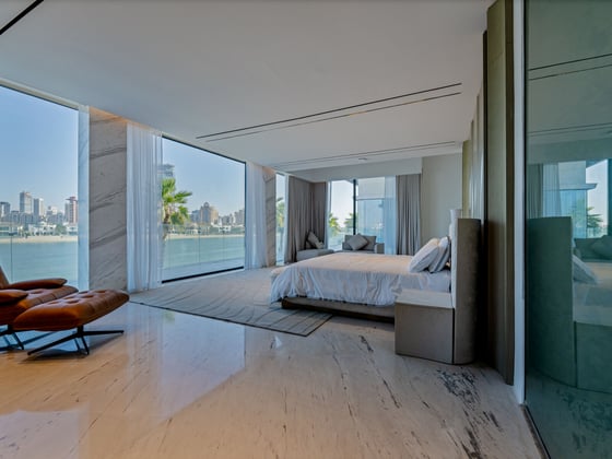 Ultra-Luxury Extended Palm Jumeirah Villa, picture 10